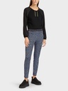 US 81.27 J21 Smalle pantalon met doorgestikte vouwen